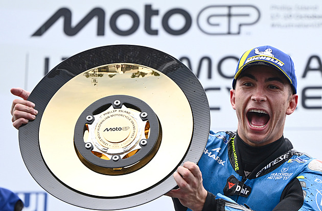 Fernández v Austrálii oslavil první vítězství v MotoGP, Salač kvůli zranění chyběl