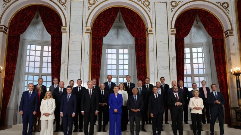 EU uvalí na Rusko další balíček sankcí, Slováci stáhli svou blokaci. Prosadil se i český návrh