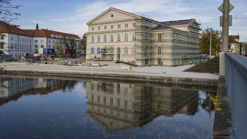 České Budějovice rekonstruovaly kulturní dům Slavia. Nyní v něm nabízejí místo různým spolkům