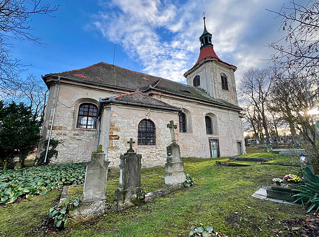 Netradiční obchod. Louny koupí zchátralý kostel v Brlohu, zaplatí za něj tři tisíce