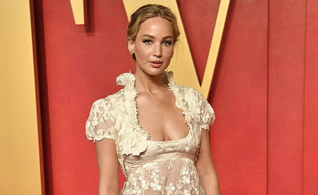 Koordinátora intimity jsme neměli. Rob není úchyl, říká Lawrencová o Pattinsonovi