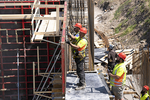 Přestavba Libeňského mostu se zastaví. TSK připravuje nový projekt i soutěž