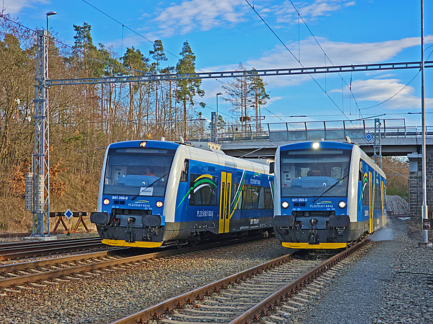 Na co zírá mašinfíra: Výlet podhůřím Šumavy z Horažďovic do Klatov