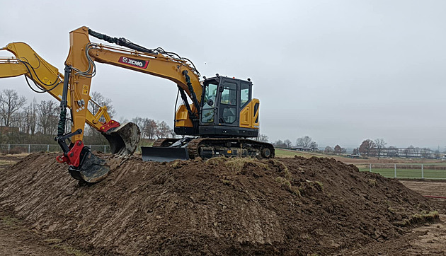 Pod Hůrami postaví čtvrť se školou i halou. Hotová má být za tři roky