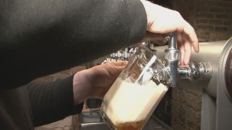 Kolik toho vykouříte a vypijete? Lékaři se mají ptát, moc je to ale nezajímá, ukázal průzkum