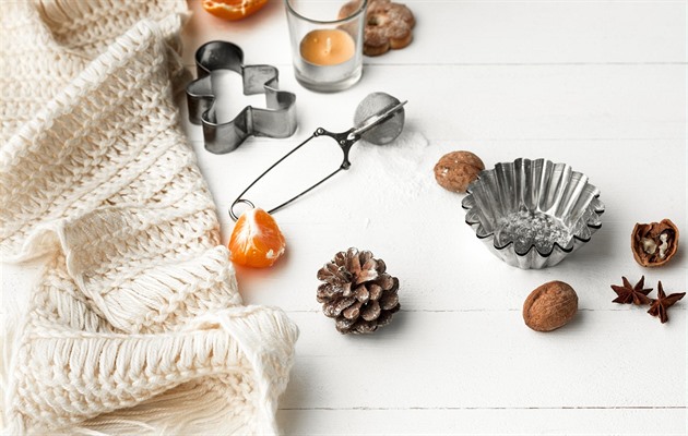 Vánoční zvyky ve světě: kde číhá kočka a kde se zdobí vatou