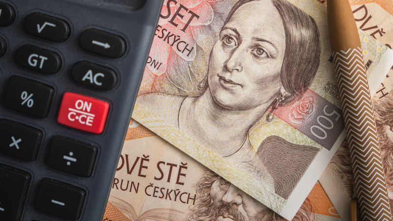 Část pracovníků v náročných profesích dostane od ledna příspěvek. Nárok na něj mají tři skupiny