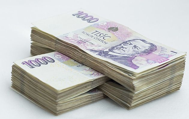 Zájem o investice nebývale roste. Na co sázejí běžní občané a na co boháči