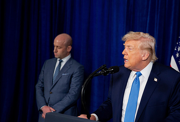 Grónsko může být americké už v létě. Jsme supervelmoc, varuje Trumpův „mozek“