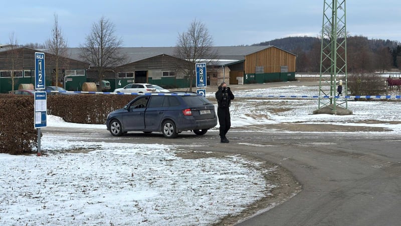 Záhadná smrt novorozence na Příbramsku: Tělo našli na veřejném místě v obci, v akci je policie