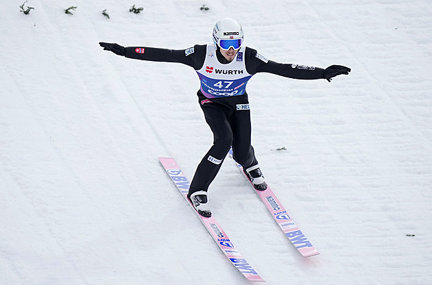 Norské machinace s kombinézami ztrestány. Odskákali si je hlavní trenér i asistenti