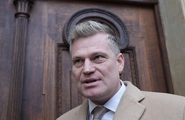 Turek může přijít o mandát poslance, tvrdí právník. Nejasnosti o nové funkci zůstávají