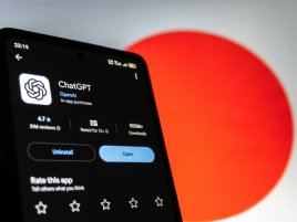 Šéf americké kyberobrany nahrál citlivé dokumenty do ChatGPT