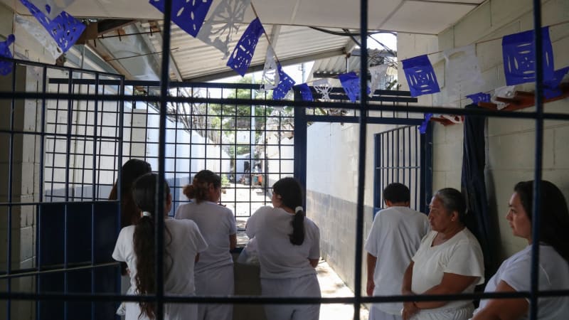 Přišla o dítě a skončila ve vězení. Tvrdý zákaz potratů v Salvadoru znovu drtí ženy