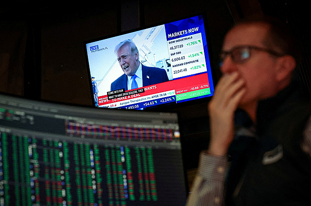 Nespí, telefonují, prodávají. Investoři za války zažívají bezesné noci