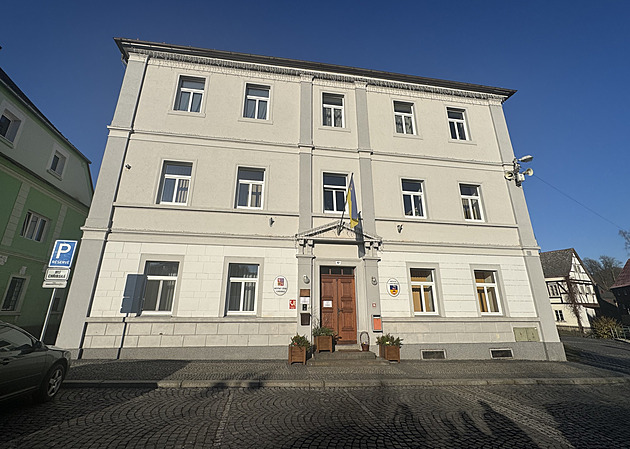 Peníze vybrané na pomoc po střelbě v Chřibské dostanou pozůstalí a zranění