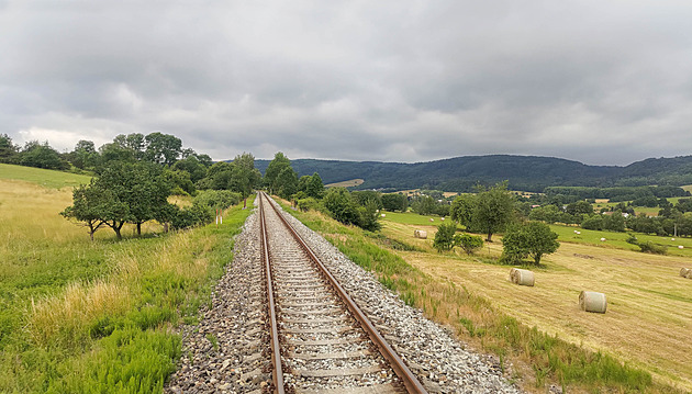 Kozí cesta podél Kozí dráhy. V Ústeckém kraji mají smělý plán na cyklotrasu