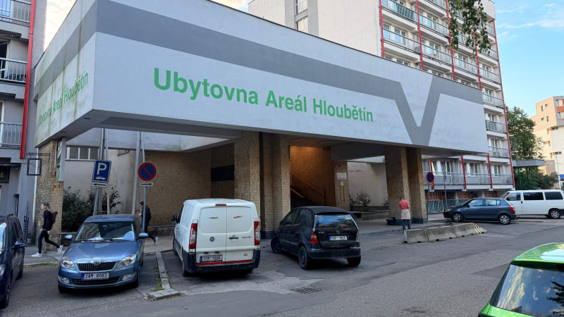 Tragický konflikt v Praze: Muž pobodal partnerku, ta zraněním podlehla