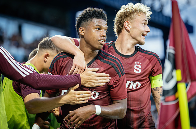 ONLINE: Ararat - Sparta, hosté beze změn v sestavě, hrají Sochůrek i Suchomel