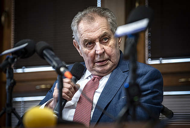Babišův výsledek je neúspěch. Vystrčilův odchod mě nezarmoutí, míní Zeman