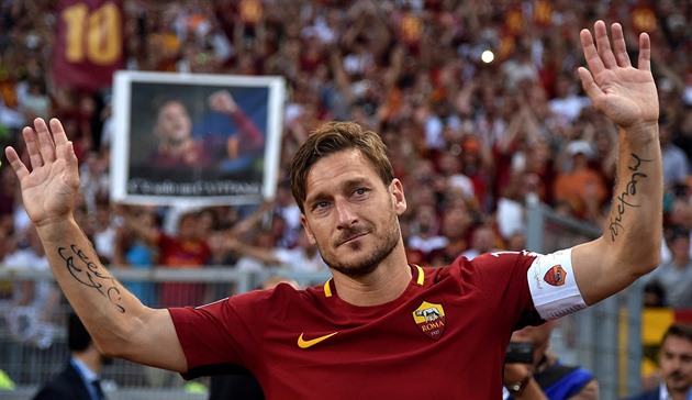Totti vzpomíná na vážné onemocnění covidem. Dětem volal s obavou, že zemře